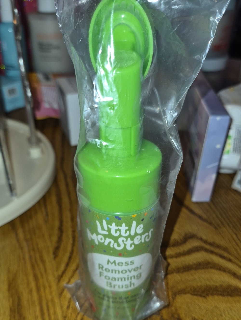 Kids Mess Remover Foaming Brush - New